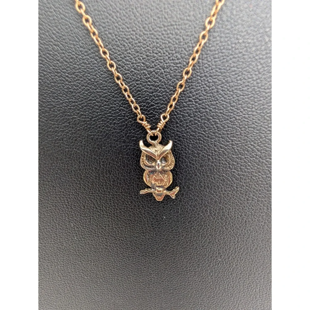 Vintage Style Owl Pendant Necklace Antiqued Gold Tone Adjustable Cable Chain